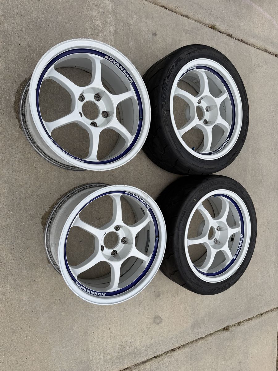 17x8.5 ET31 Advan RG