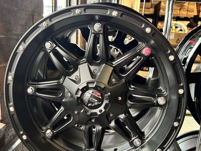 Fuel Off-Road Wheels 18x9 offset 1mm. 8x165.1/8x6.5 lug Pattern Black Finish. Brand new set of 4 wheels.