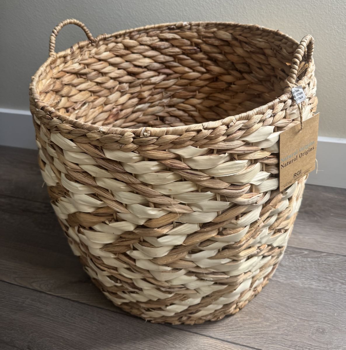 Hyacinth Natural Basket 17 X 17