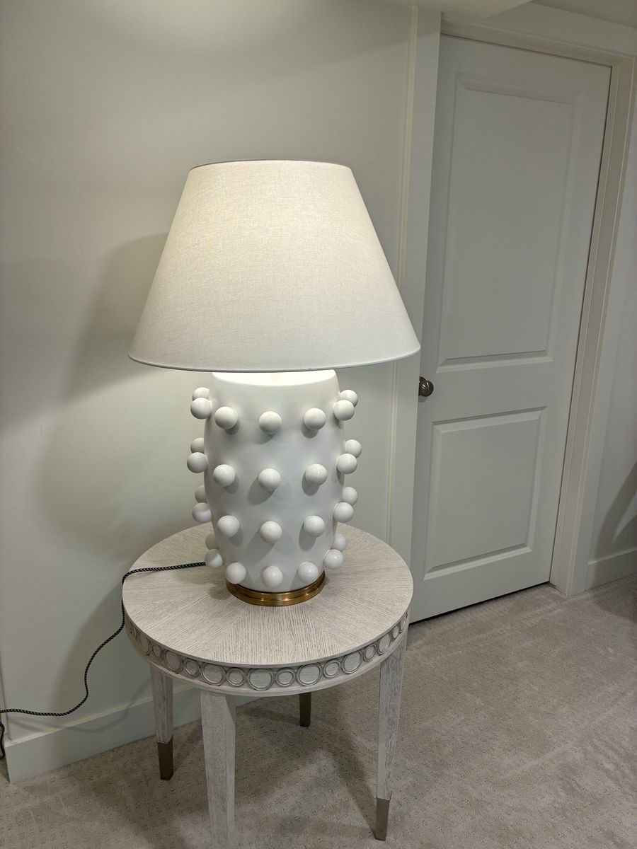 Authentic Kelly Wearstler Large Linden Table Lamp – Plaster White