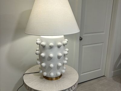 Authentic Kelly Wearstler Large Linden Table Lamp – Plaster White