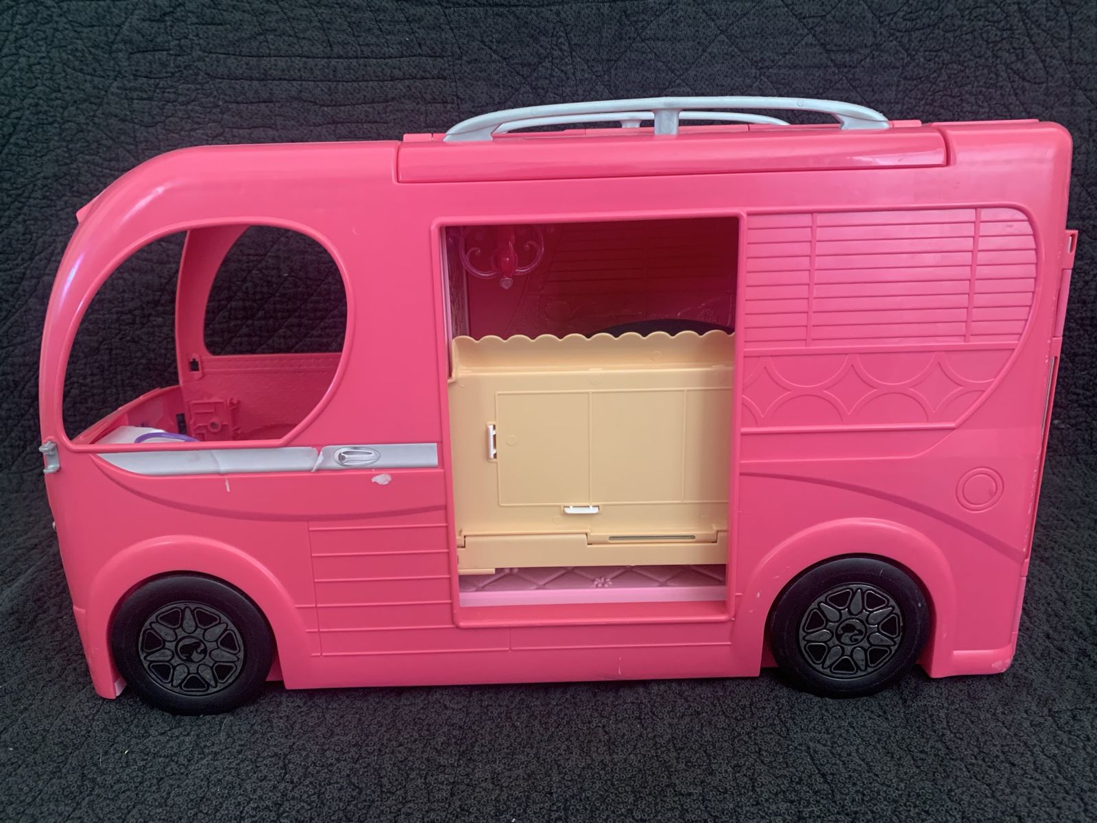Barbie camper