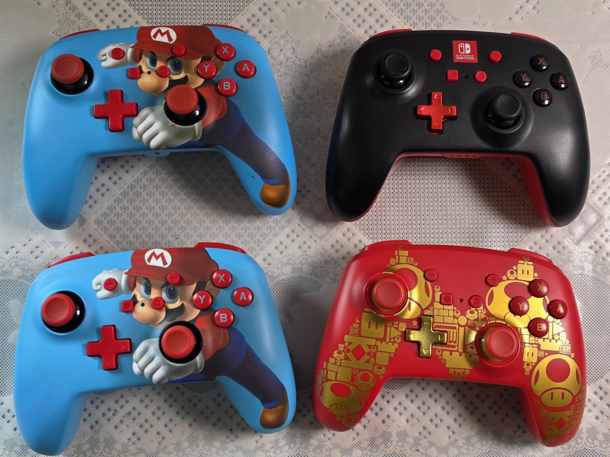 PowerA Wireless Controllers for Nintendo Switch (4).
Read all description.