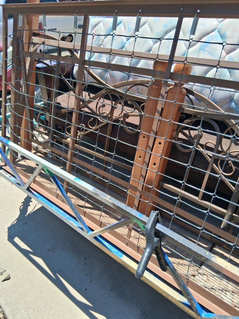 Main image 3