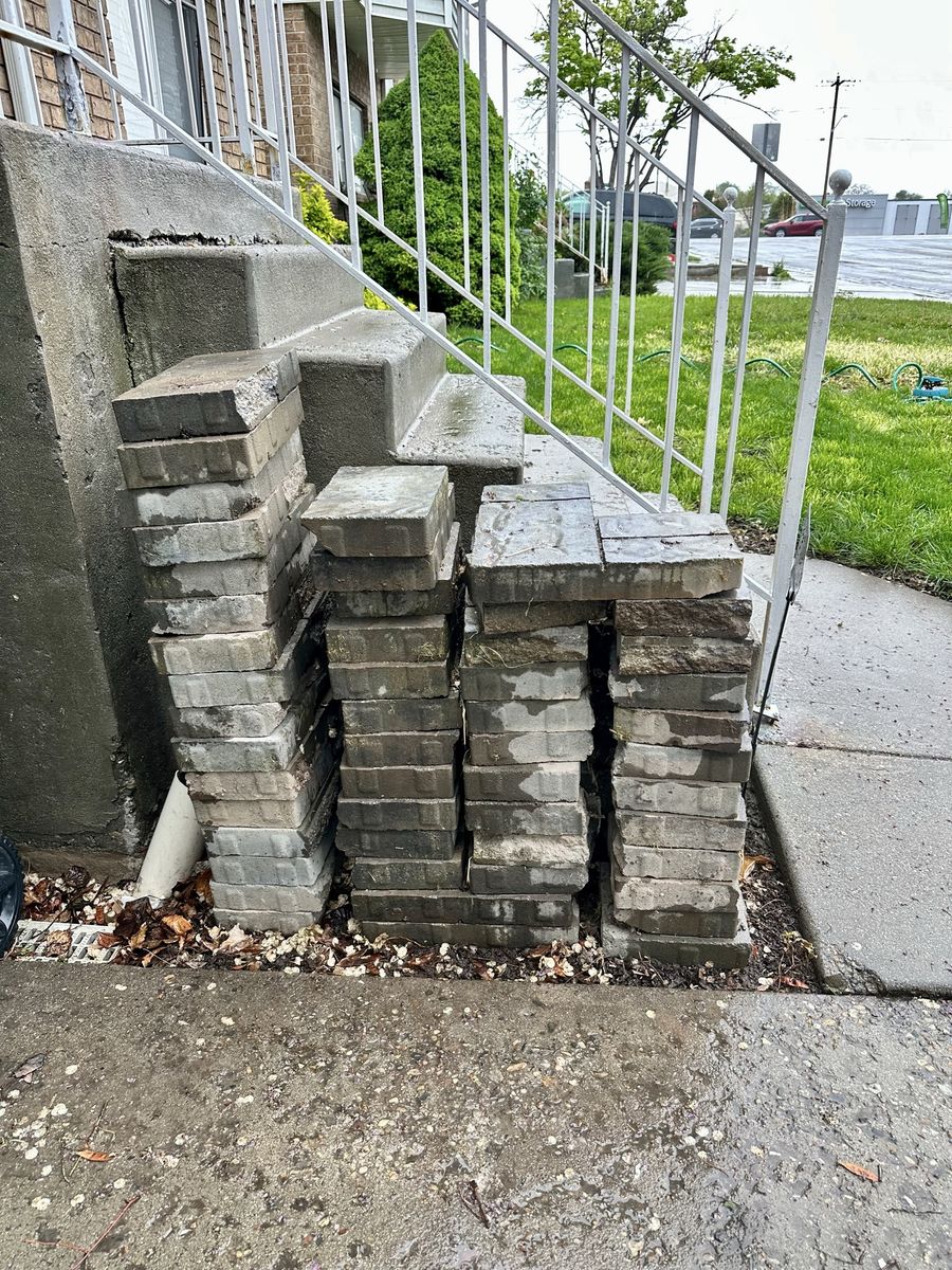 Concrete Pavers - USED - Good condition.