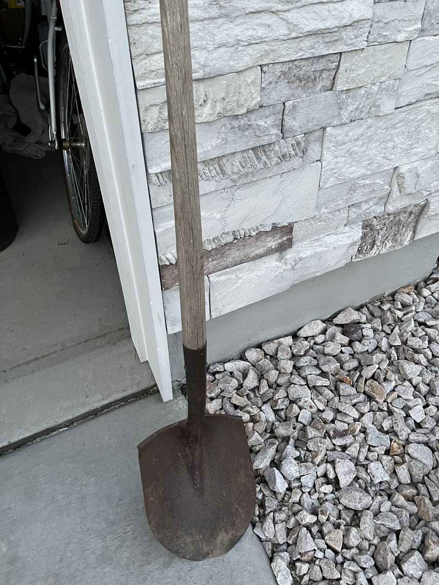 SHOVEL FOR SALE