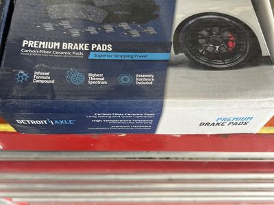 Front disc brake pads
