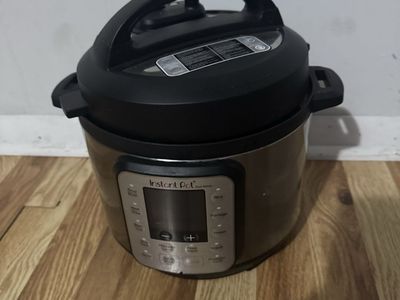 Instant Pot Duo Nova 7-in-1 Electric Pressure Cooker Multi-Cooker