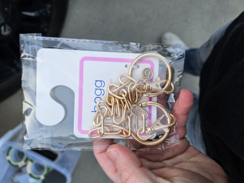 Gold chain for purse