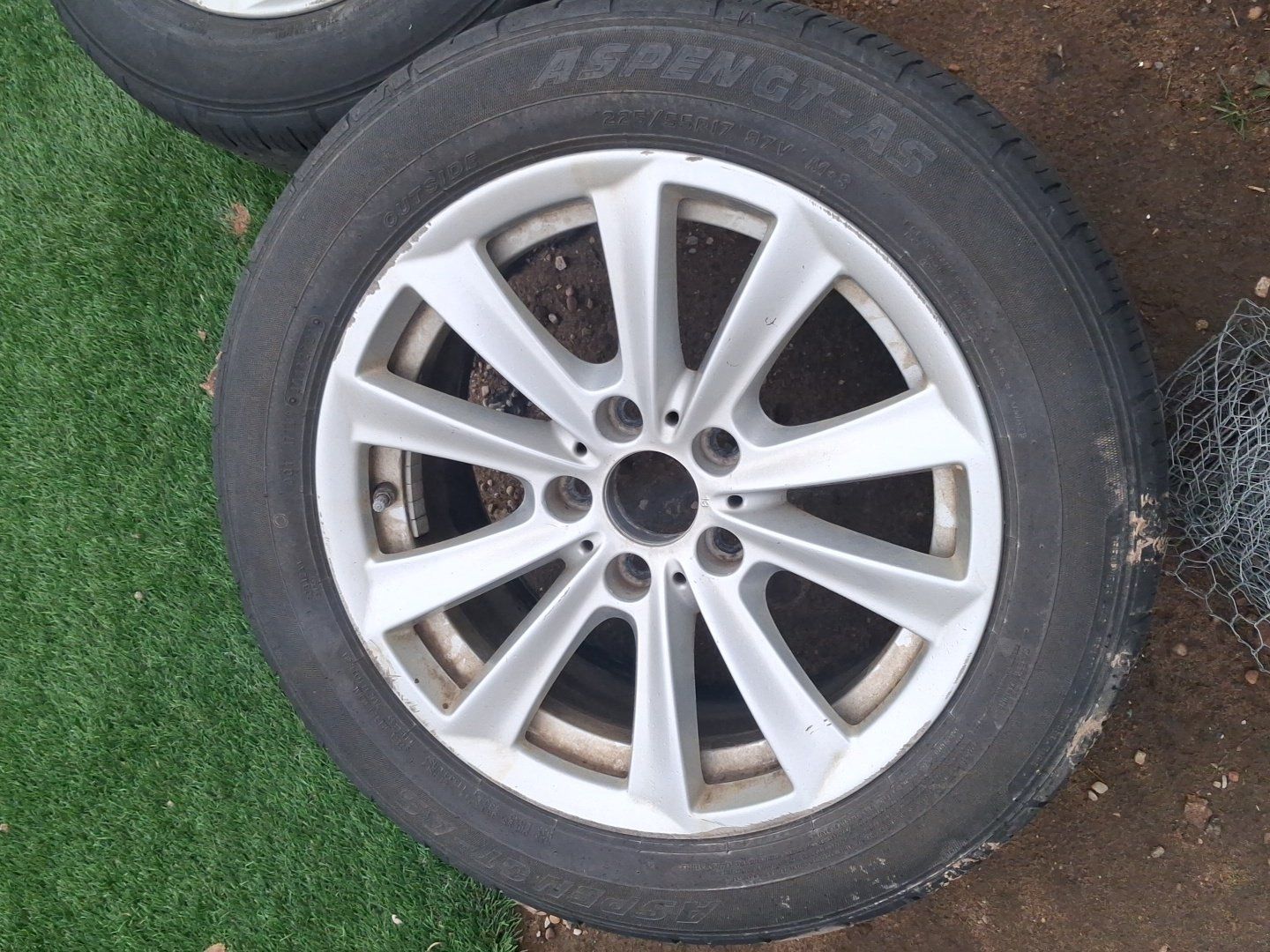 bmw stock wheels and tires