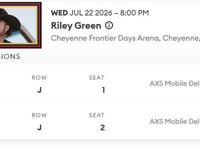 Riley Green - 7/22 in Cheyenne WY