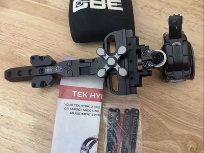 CBE Tek Hybrid Pro Single Pin Slider Bow Sight w/ Dovetail Mount & Light, Green .010 Pin