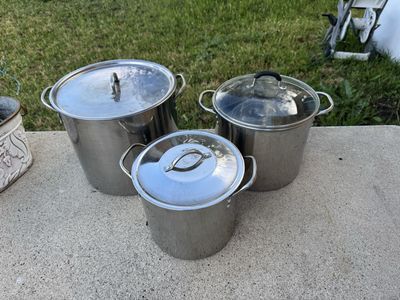 Set Of 3 Aluminum pots