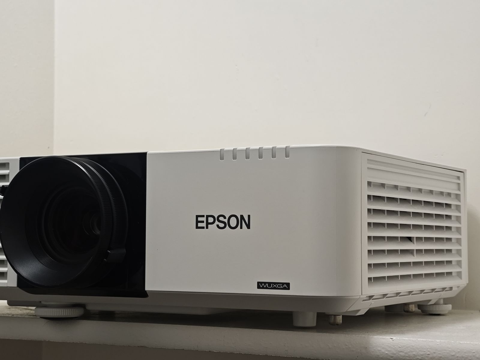 Epson L610U WUXGA Laser Projector | 6000 Lumens | 2414H | Lens Shift