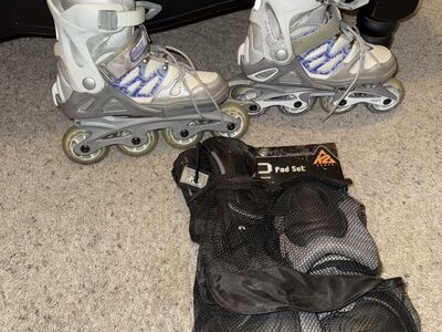 Roller Blades. Like New Women 5