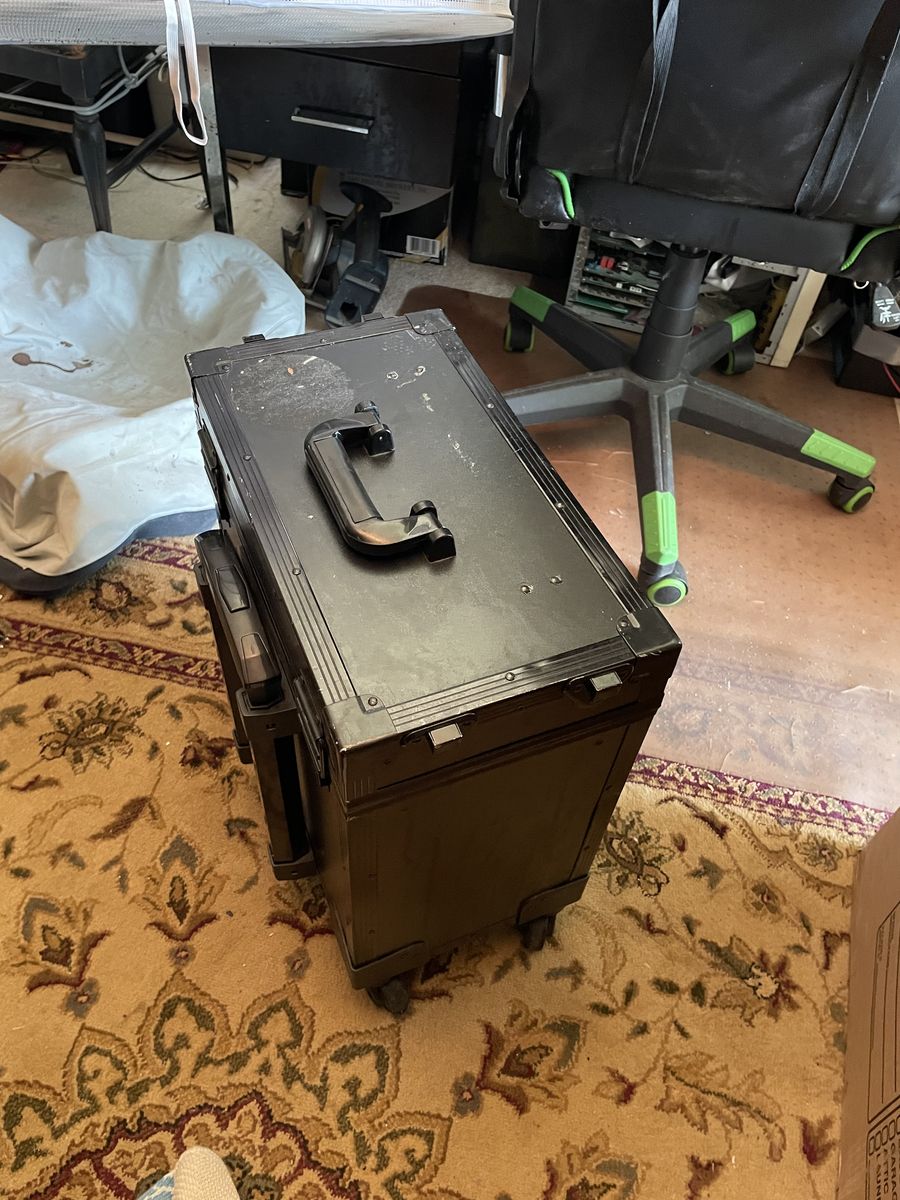 Main image 3