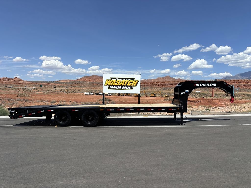 2027 PJ Trailers Black 8.5 x 25 Gooseneck Low Pro Flatbed with Tandem Duals