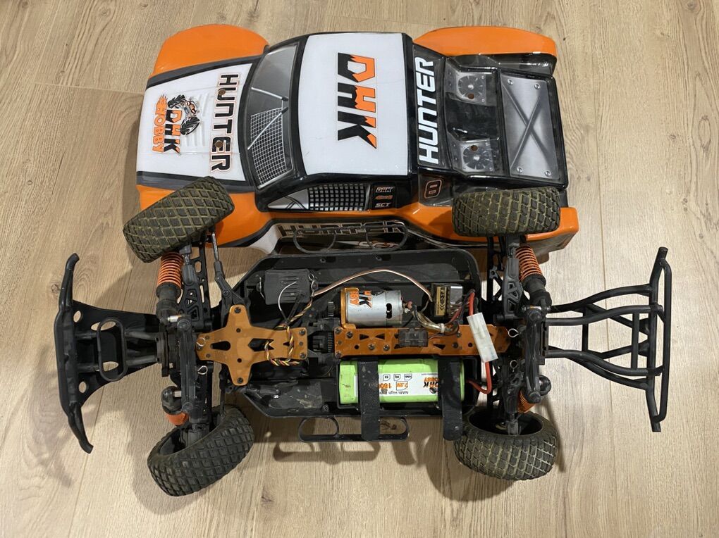 RC Trophy Truck - DKH Hunter SCT 1/10 Short Course