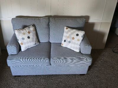 Love seat