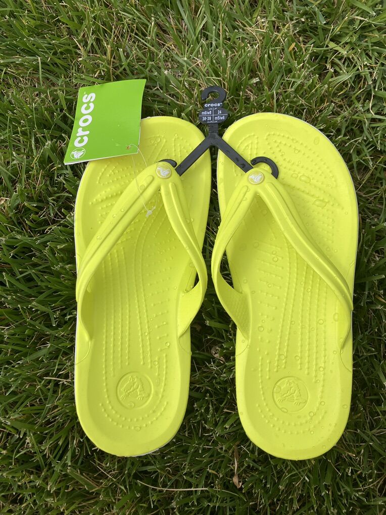 New Neon Yellow Size 8 Womens Crocs (size 6 Mens)