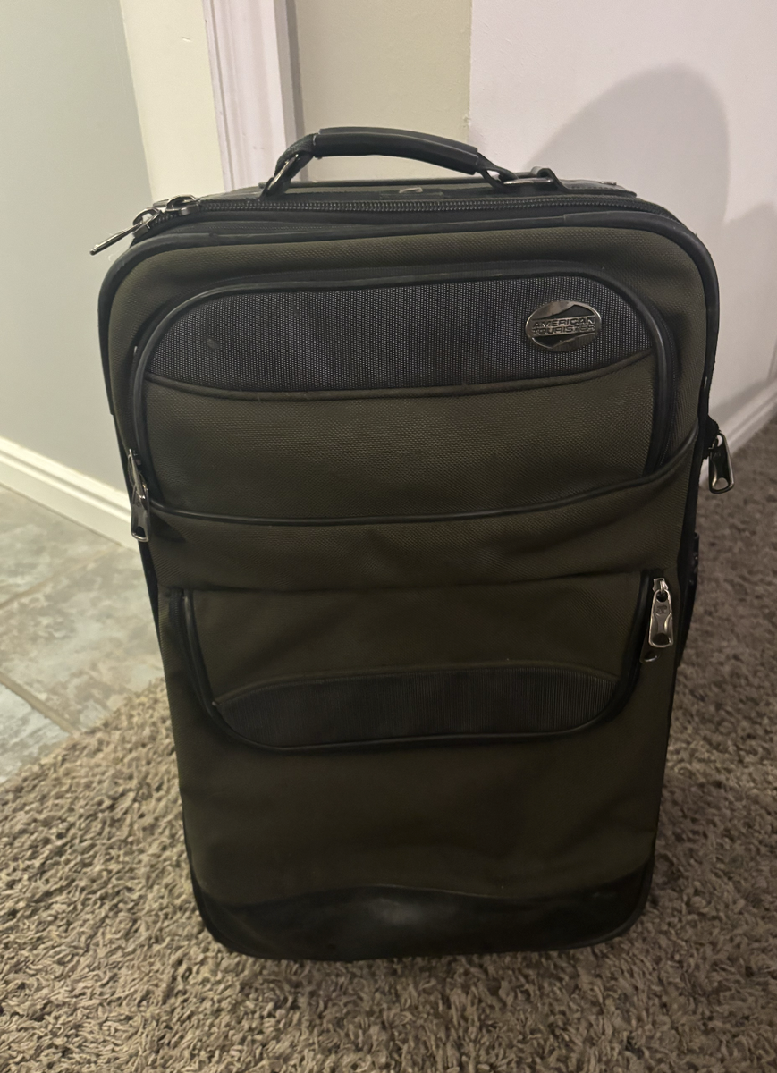 American Tourster Matching Carry-On + Overnight Travel Bag Set