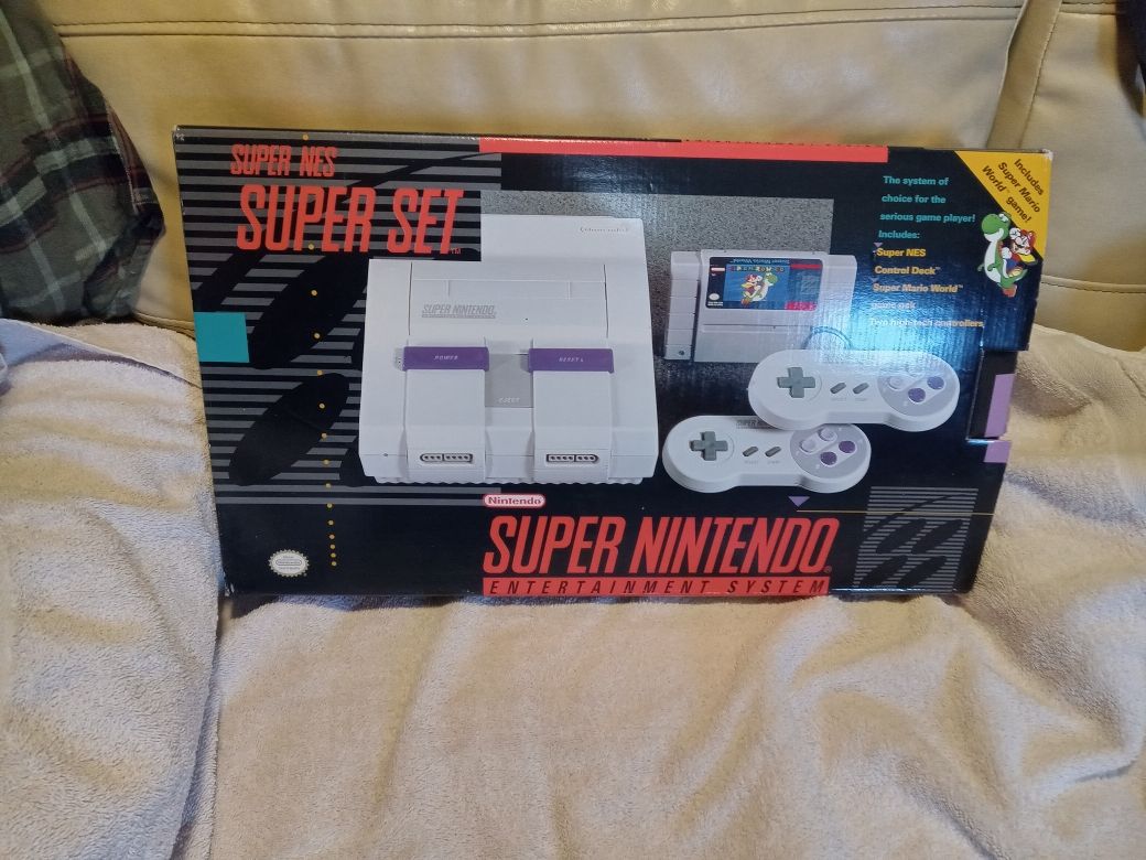 1990's Super Nintendo Super Set with Scope