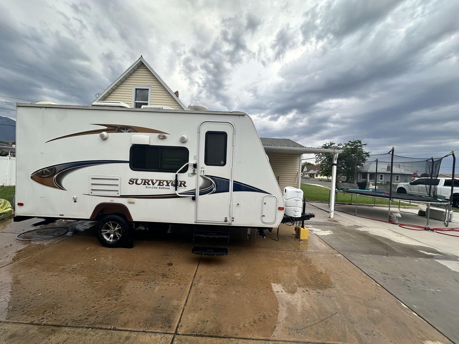 2011 Forest River Surveyor 191