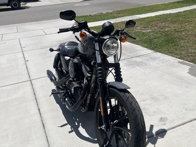 2022 Harley Davidson Iron 883