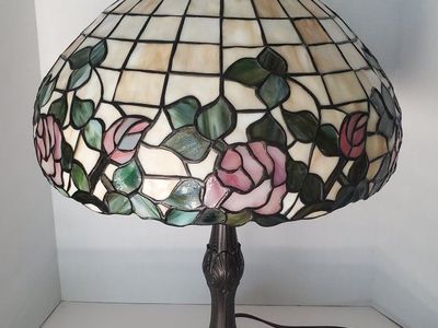 P.S.T. Industries - Paul Sahlin Tiffany Style Slag Glass Table Accent Lamp Roses and Leaves Motif
