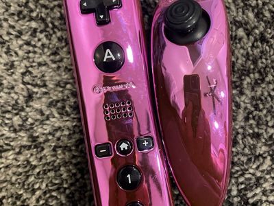 PowerA Wii controller & Nunchuck purple chrome