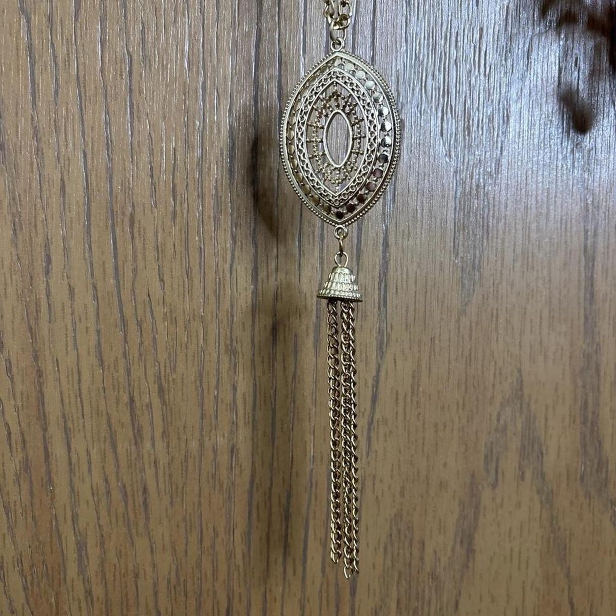 Vintage Style Gold Tone Filigree Tassel Pendant Necklace