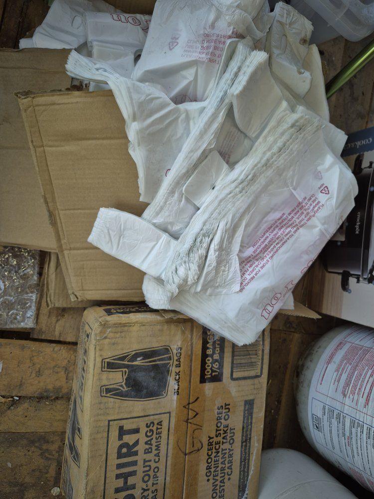 About 5000 Thank you t-shirt plastic bags shipping 1/6 barrel