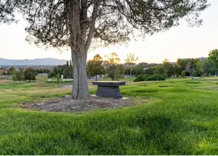 Inexpensive burial plot for sale at Memorial Lake Hills Mortuary and Cemetart in Sandy