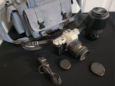 Vintage film Camera- Pentax ZX-50 Model 35MM Camer