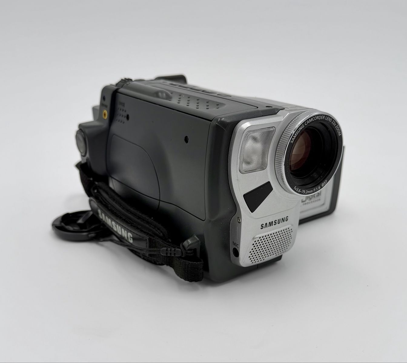 Main image 5