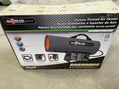 Dyna-Glo Delux 60K BTU propane heater