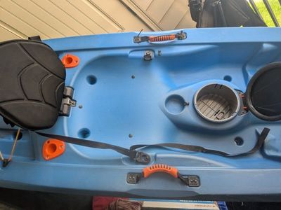Lifetime Tamarack Kayak Bundle (Paddle, Life Jacket, Trolley) (10ft) Sit-on-Top Fishing Kayak - Blue, Used