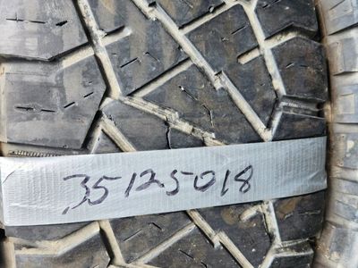 35x12.50r18 nitto ridge grappler