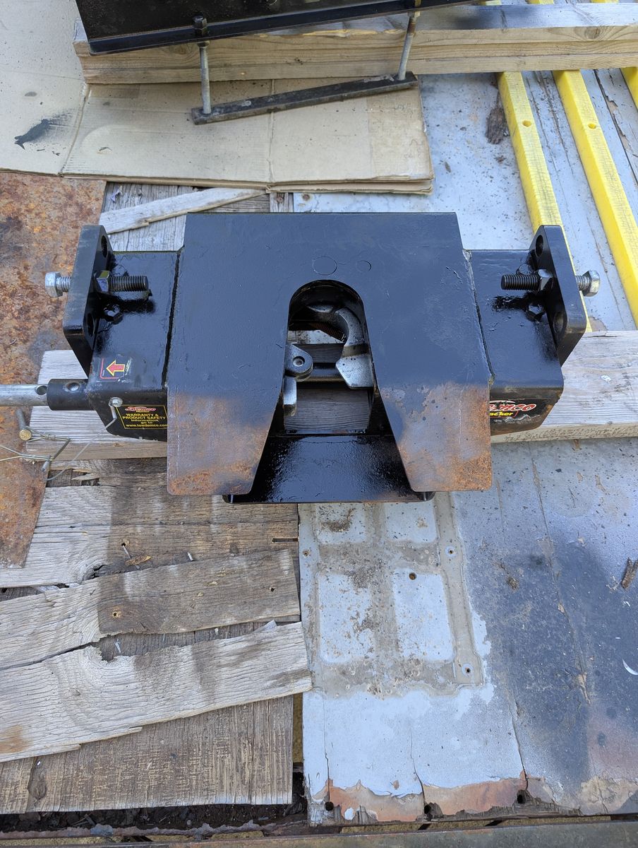 Main image 3