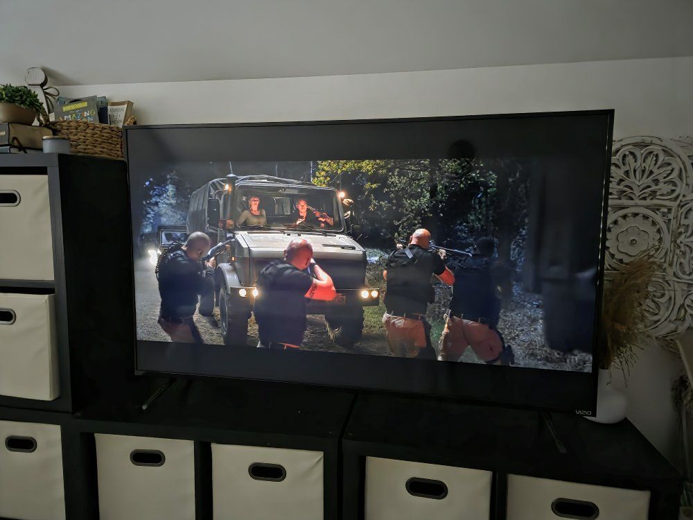 VIZIO 60" 4K Ultra HD Smart TV – Model E60-E3