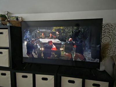 VIZIO 60" 4K Ultra HD Smart TV – Model E60-E3