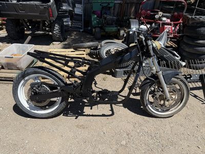 Roller motorcycle chassis