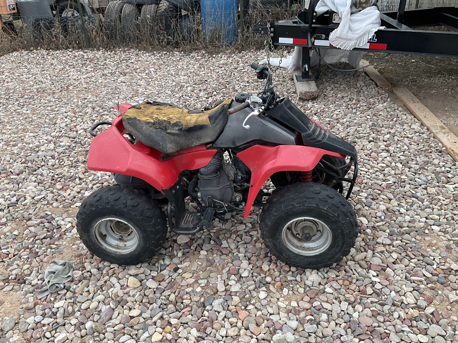 Suzuki LT 80. 4-wheeler