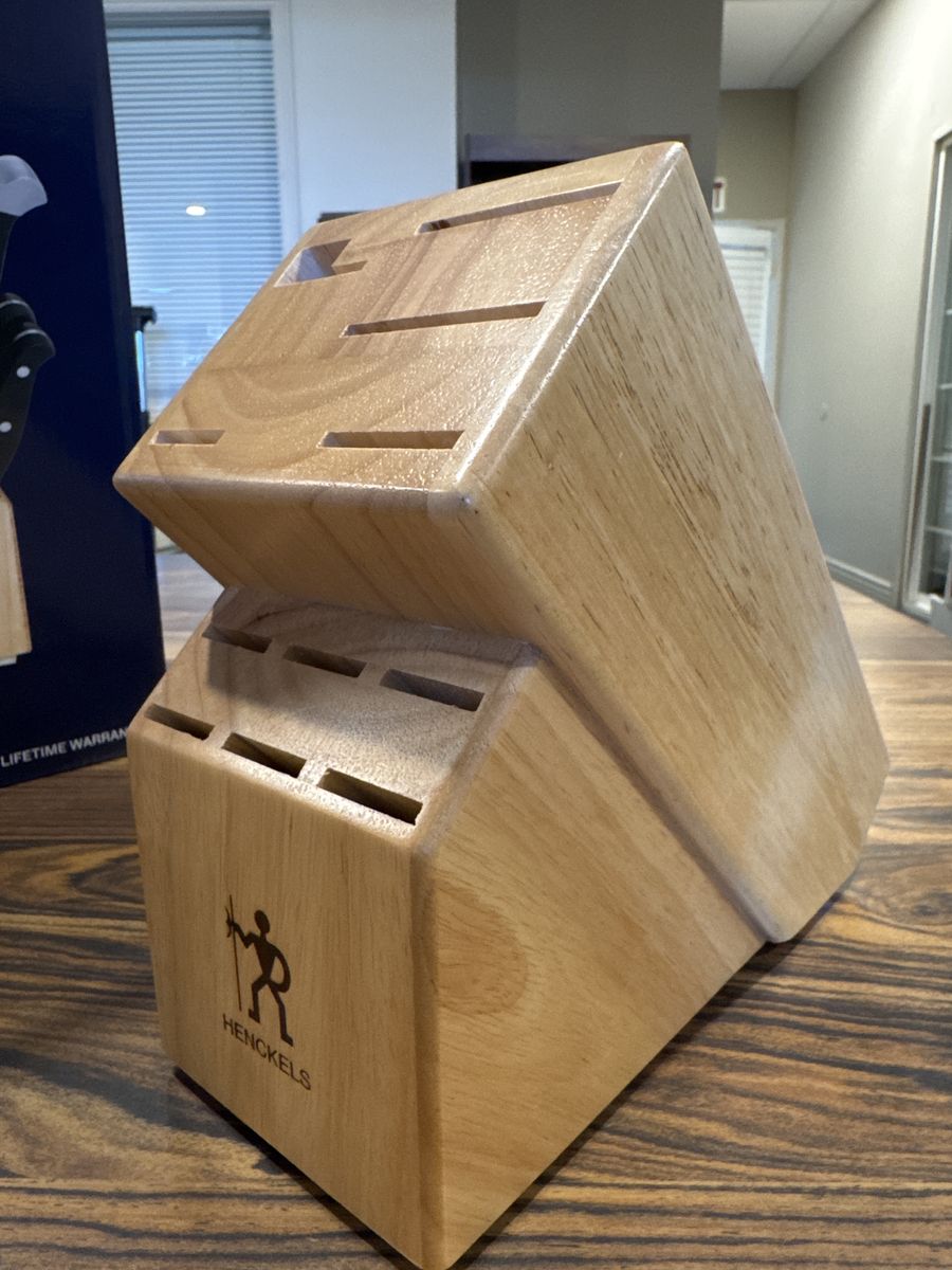 HENCKELS Premium Quality  12 Slot Hardwood Block
