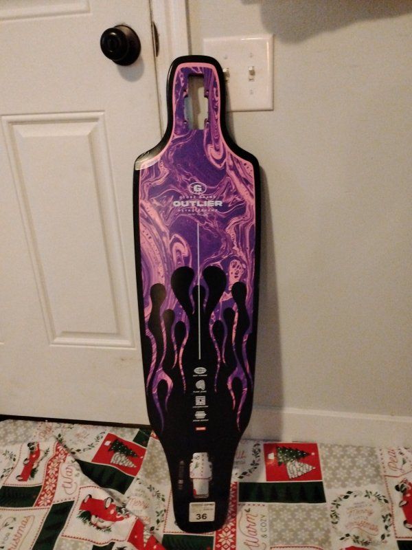 Globe Outlier Longboard
