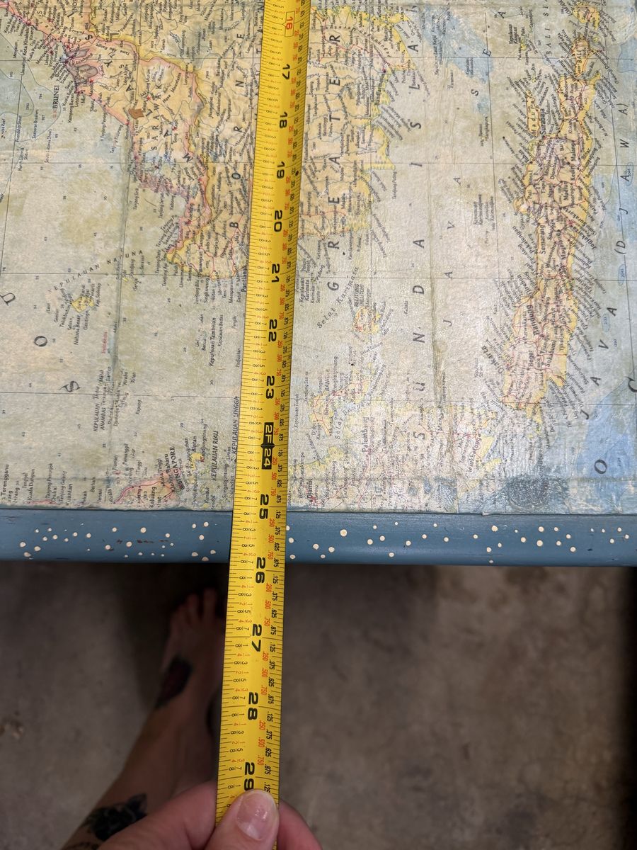 Main image 6