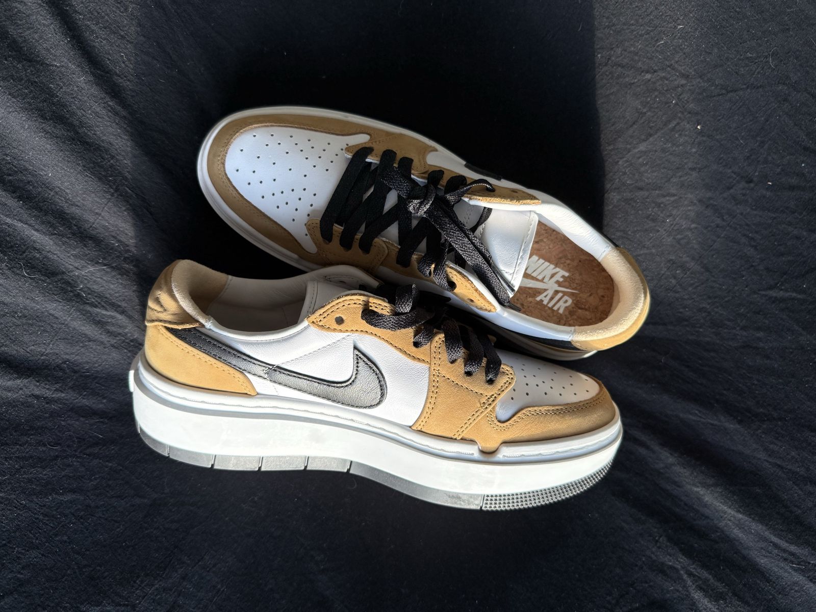 Nike Dunk Lows WOMENS