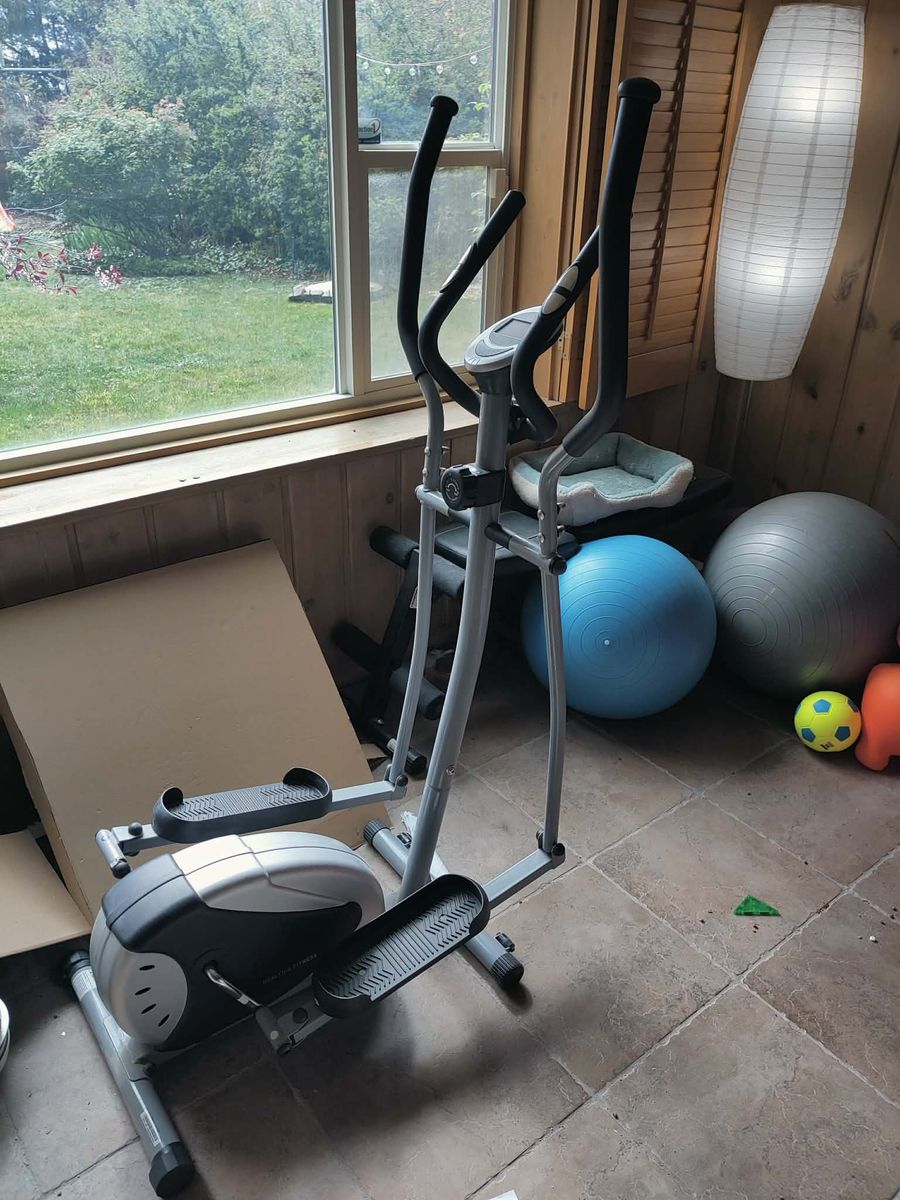 Sunny health and fitness elliptico