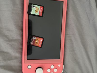 Nintendo Lite (Coral) + Games