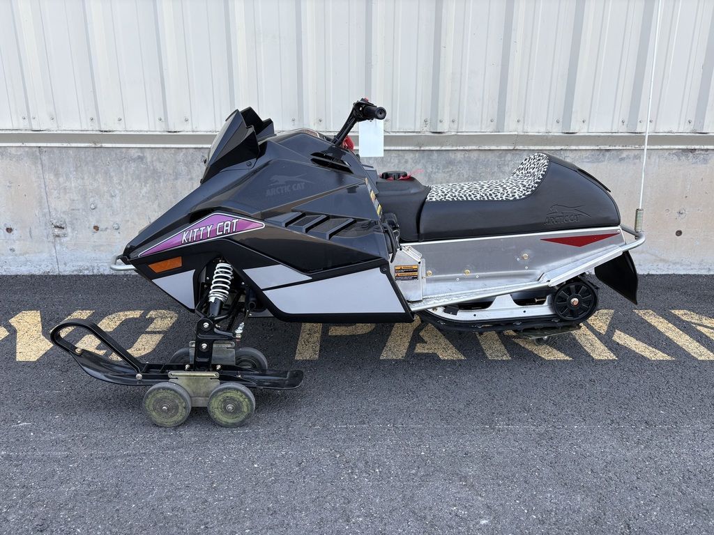 Main image 4
